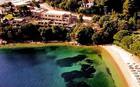 Cape Kanapitsa Hotel&Suites